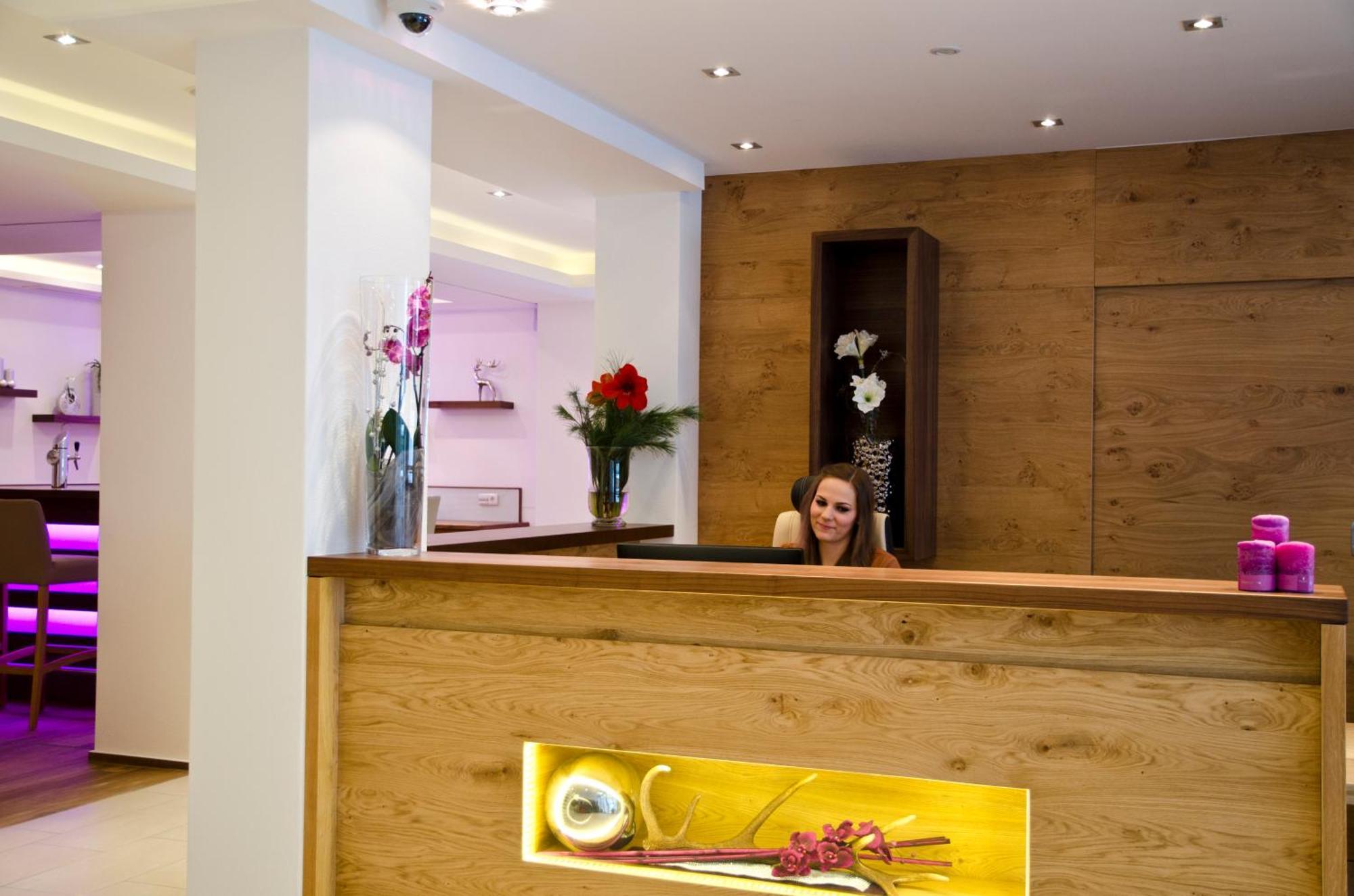Hotel Garni Alpenland Ischgl Exterior photo