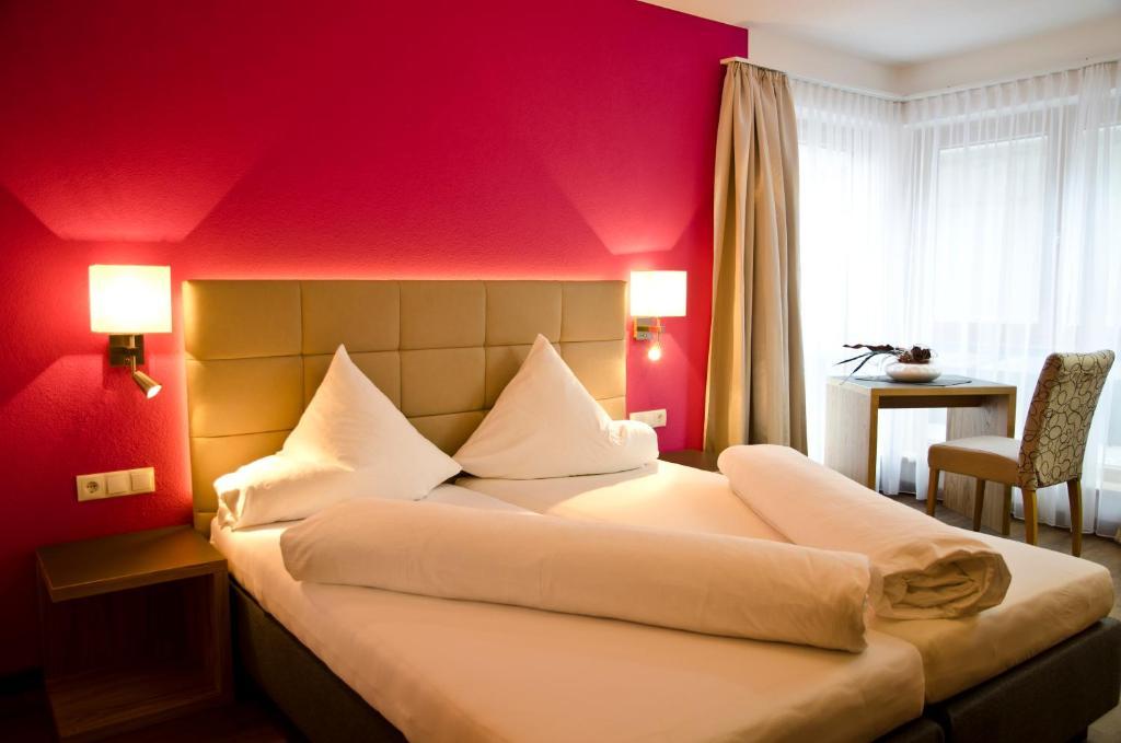 Hotel Garni Alpenland Ischgl Room photo
