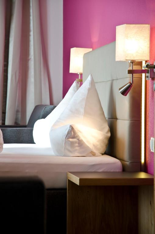 Hotel Garni Alpenland Ischgl Room photo