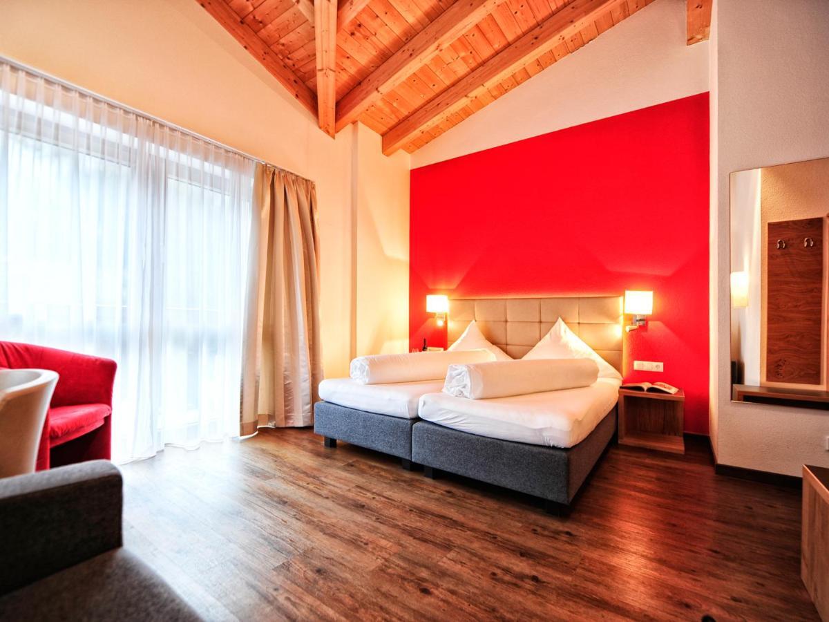 Hotel Garni Alpenland Ischgl Exterior photo